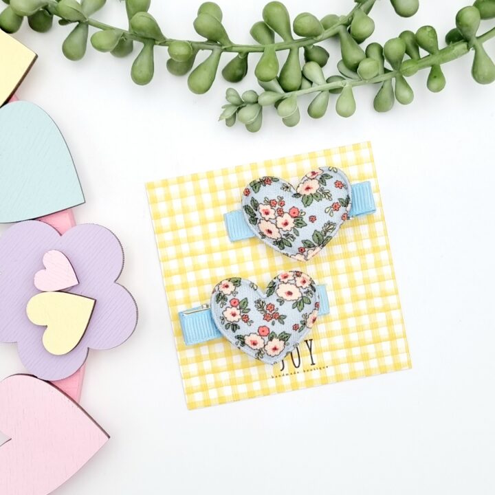 hairclipw blue floral