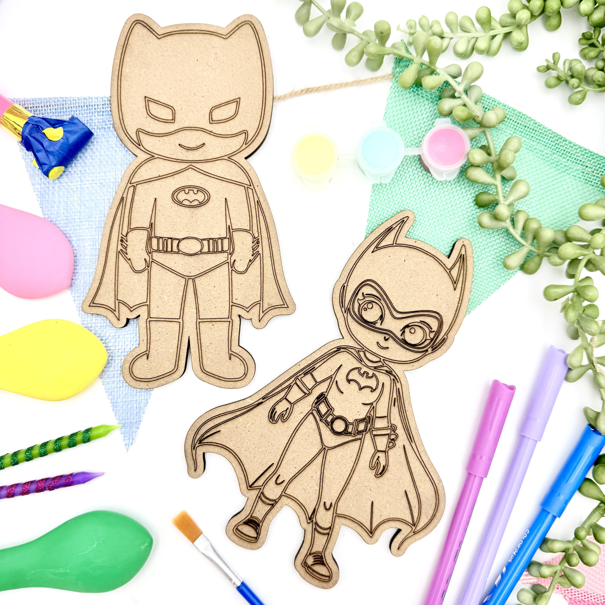 Ξύλινα colour me Batboy Batgirl